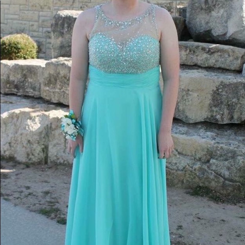 Beautiful Aqua Prom Dress